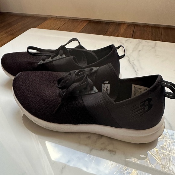 New Balance Athletic Shoes - Picture 2 of 3